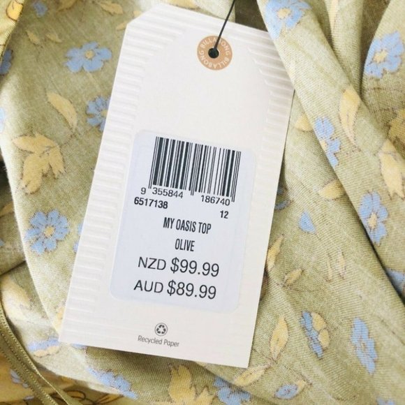 Billabong BNWT My Oasis Wrap Top Women's Size 12 Long Bell Sleeves RRP $90 - Picture 11 of 12